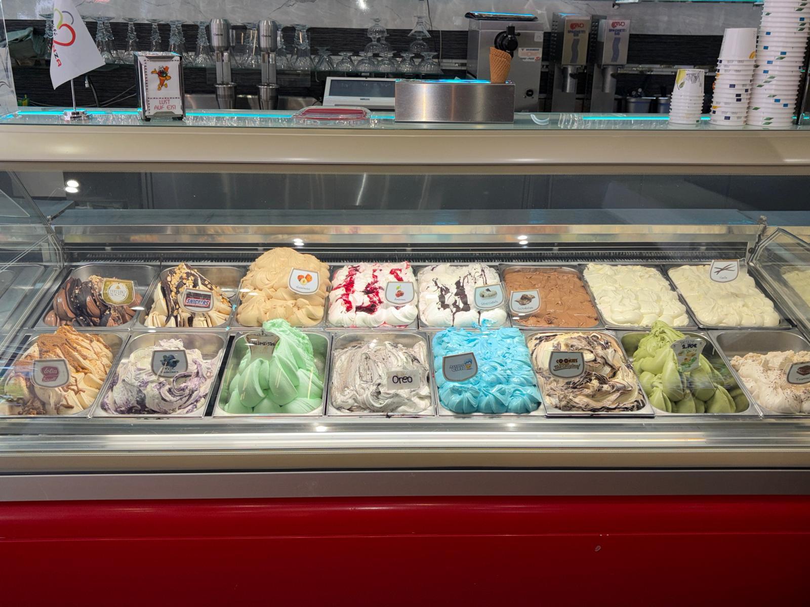 Große Auswahl an Gelato-Sorten